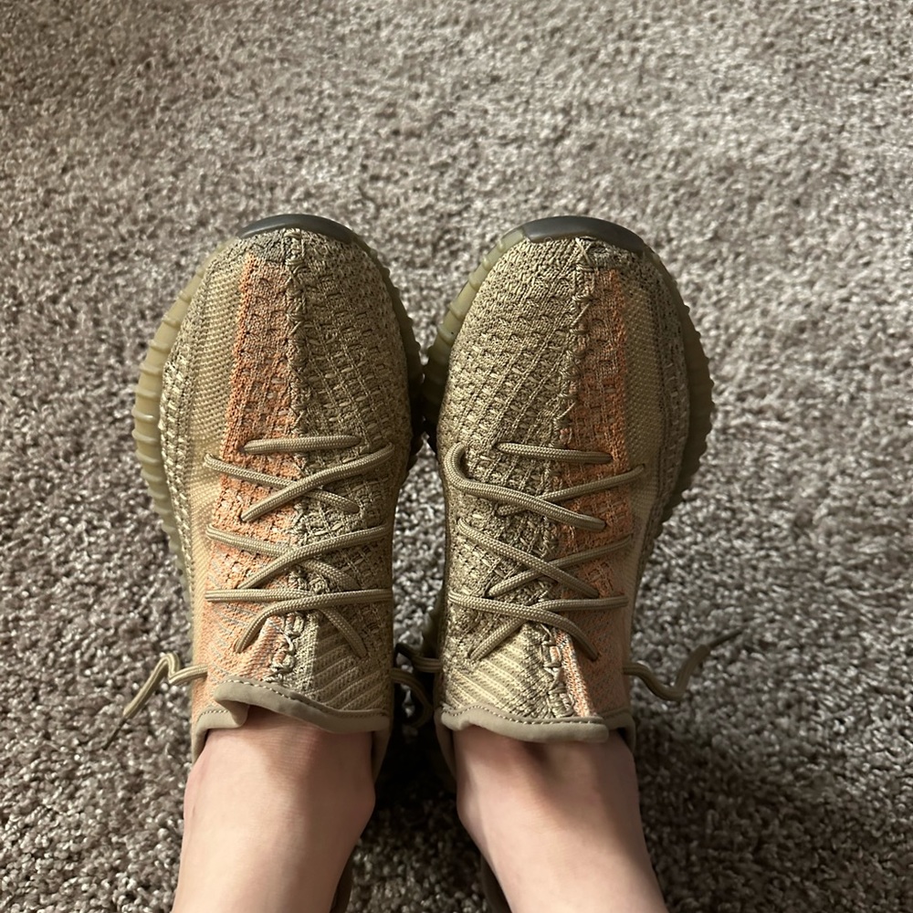 ‼️SOLD‼️ Yeezy Boost 350 - Picture 6 of 6